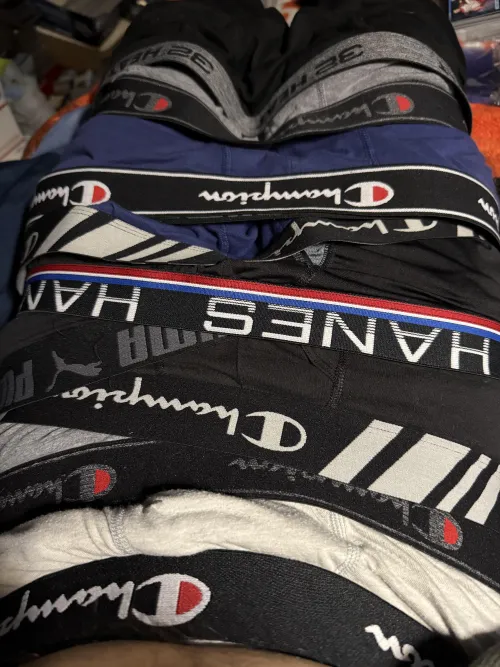 All of these pairs of boxer briefs were found at gym locker room. The Hanes was found on Saturday that was left on top of locker. I welcomed it to the underwear family All of these pairs of boxer briefs were found at gym locker room. The Hanes was found on Saturday that was left on top of locker. I welcomed it to the underwear family