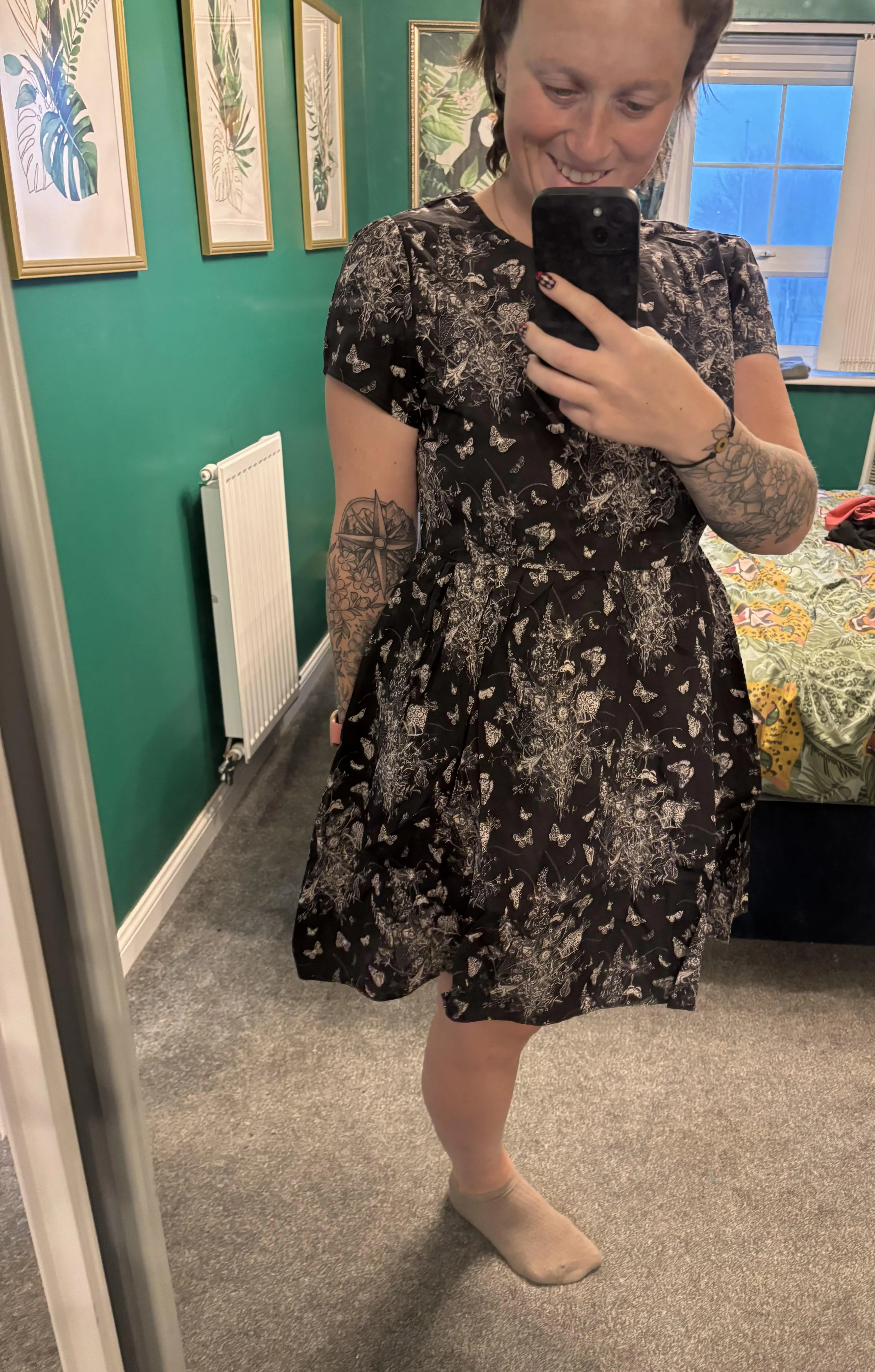 Back posting daily on OF again as of tomorrow 🥰🦿🙌