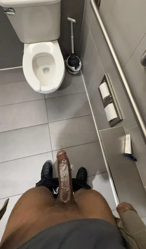 bathroom break 🫠 (west phx)