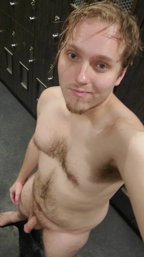 Full frontal in the gym