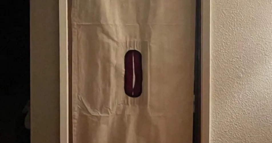 Gloryhole open for some Sunday funday head. M4M