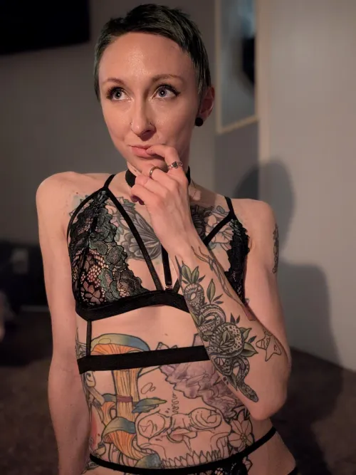 I'd love to be on my knees like this for you