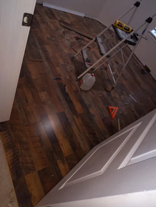 Me and the husband are gonna pull a late night getting these floors in. Y'all don't have to much fun 😌