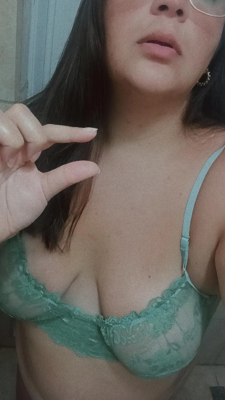 My little pinky finger is bigger than your tiny penis