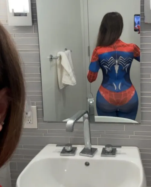 Spider-Man (Caitbabyxo)