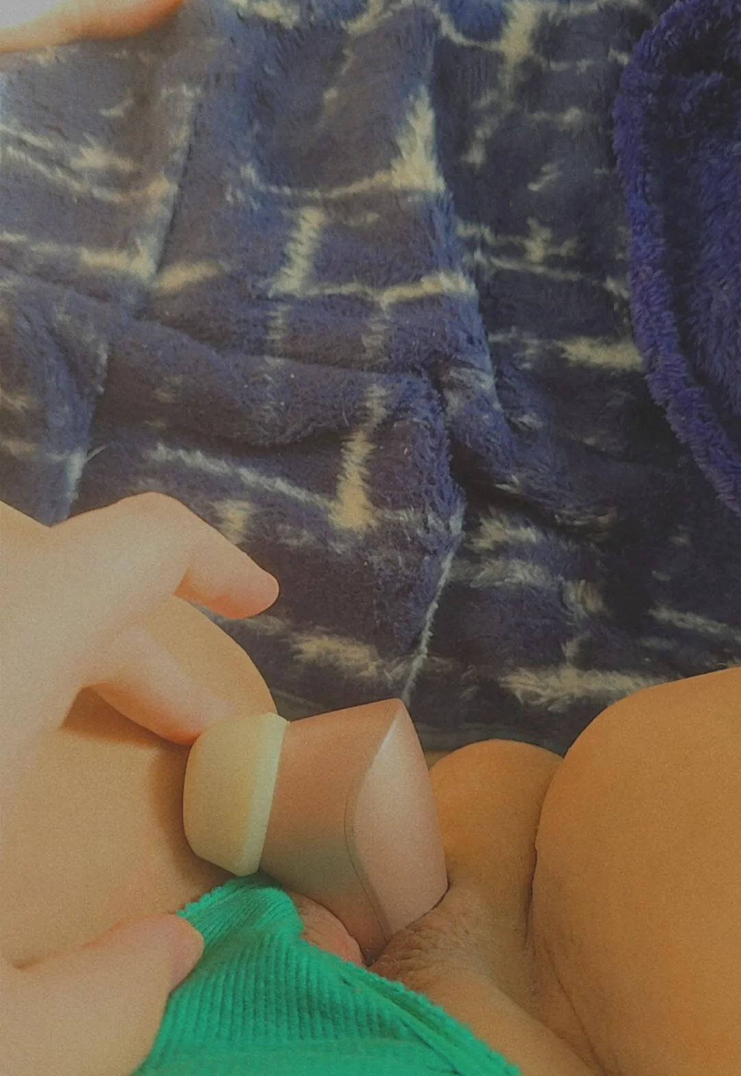 When the toy runs out of battery but you didn't cum yet