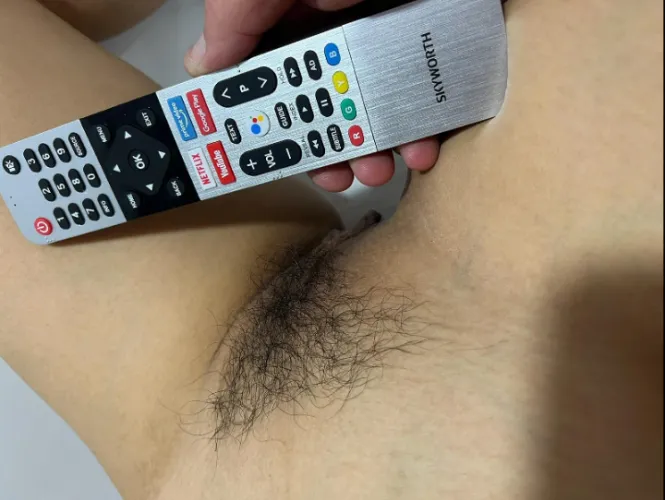 Both plays hot but had to put down Netflix and go for the hottest 🫦👅 she loves to fuck!