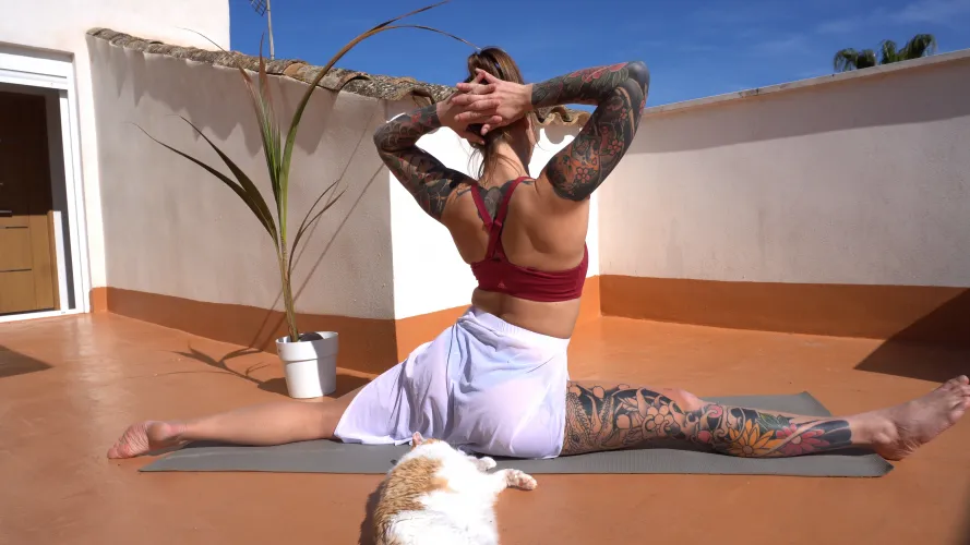 that leg tat is growing!