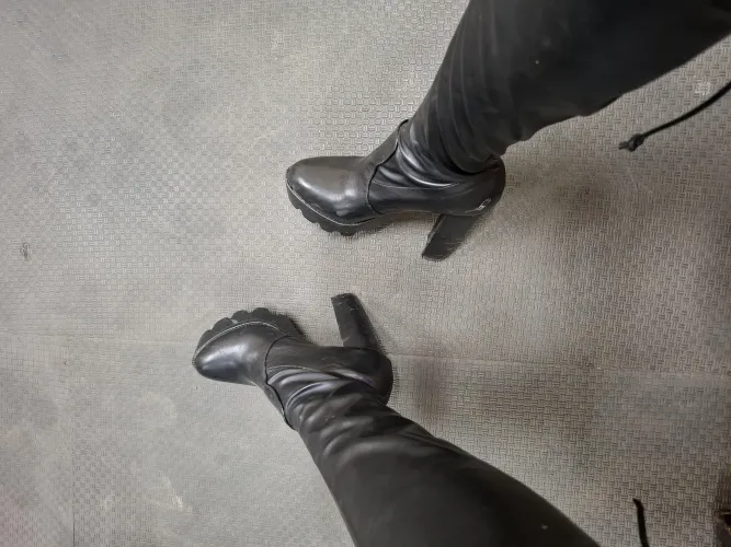 There’s nothing hotter than a mean brat in thigh high leather boots dominating you