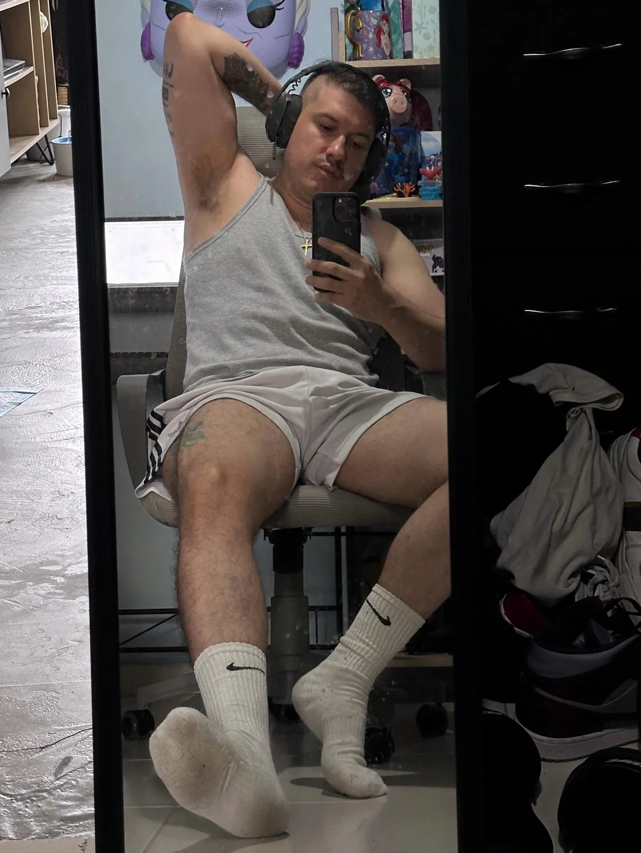 Working from home (35)