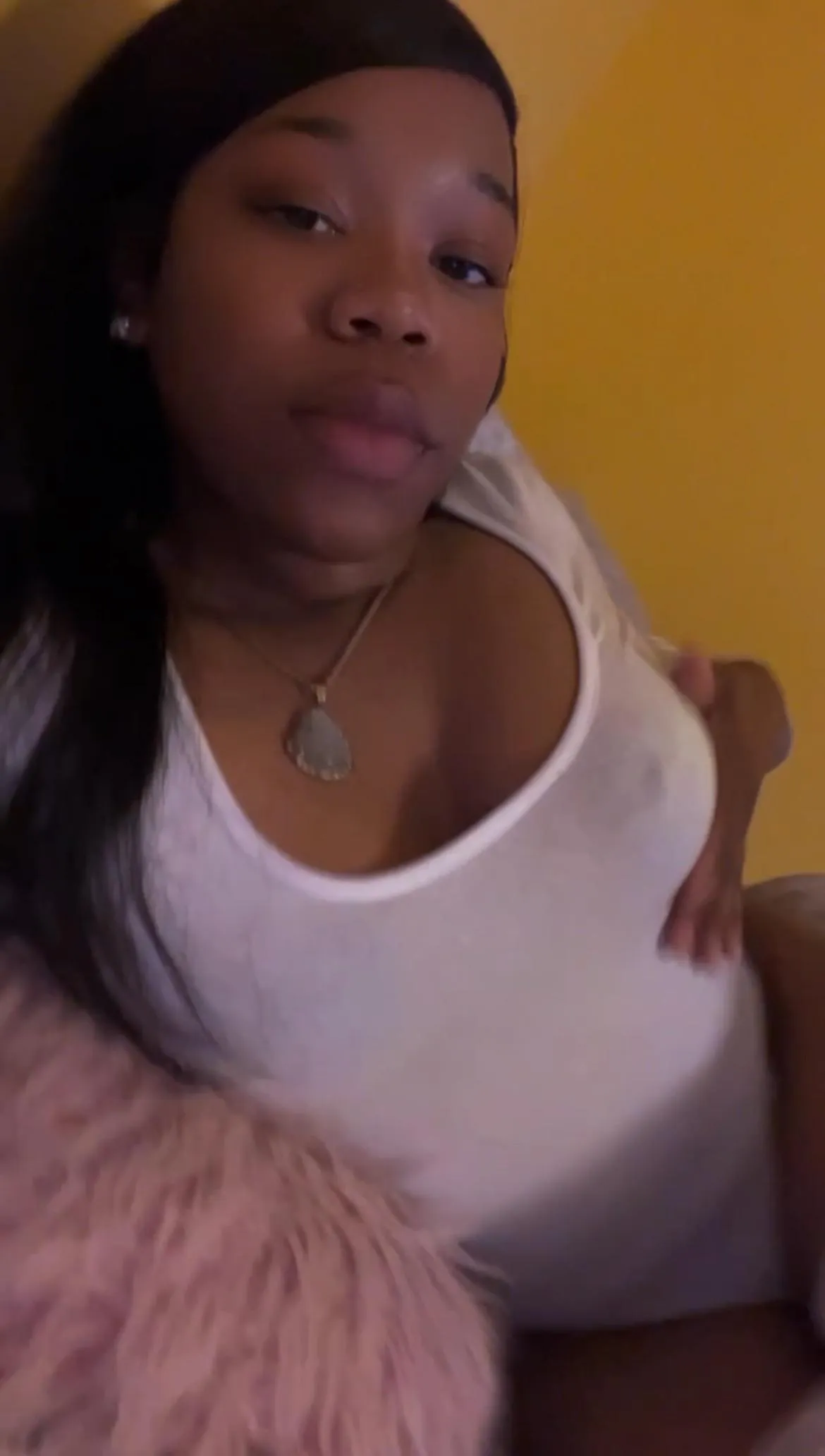 You’ll never fυck me, but you will goon yourself into financial ruin for me.