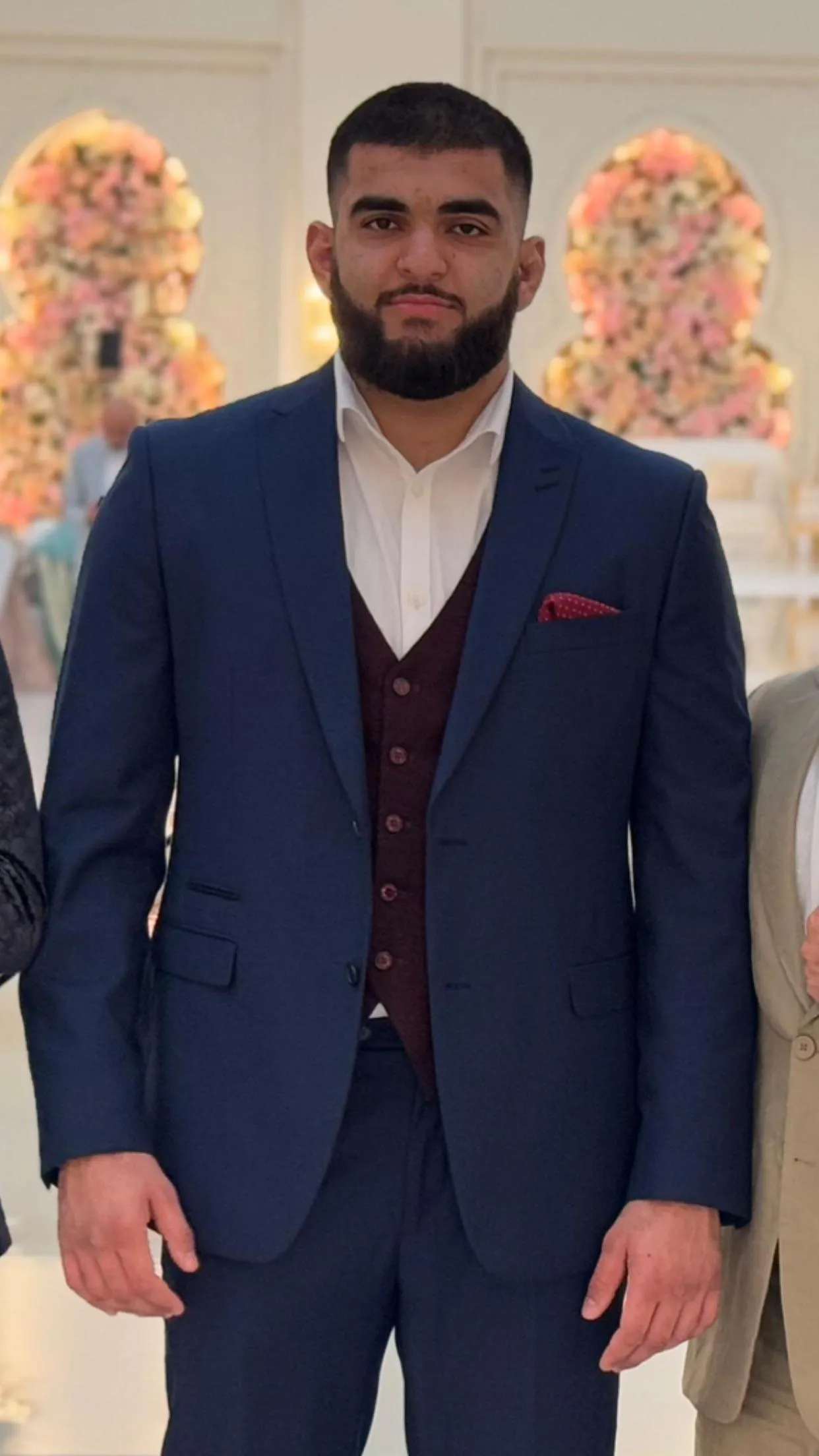 21 [M4S] #birmingham need a sissy to regularly drain me and cuddle after ;)