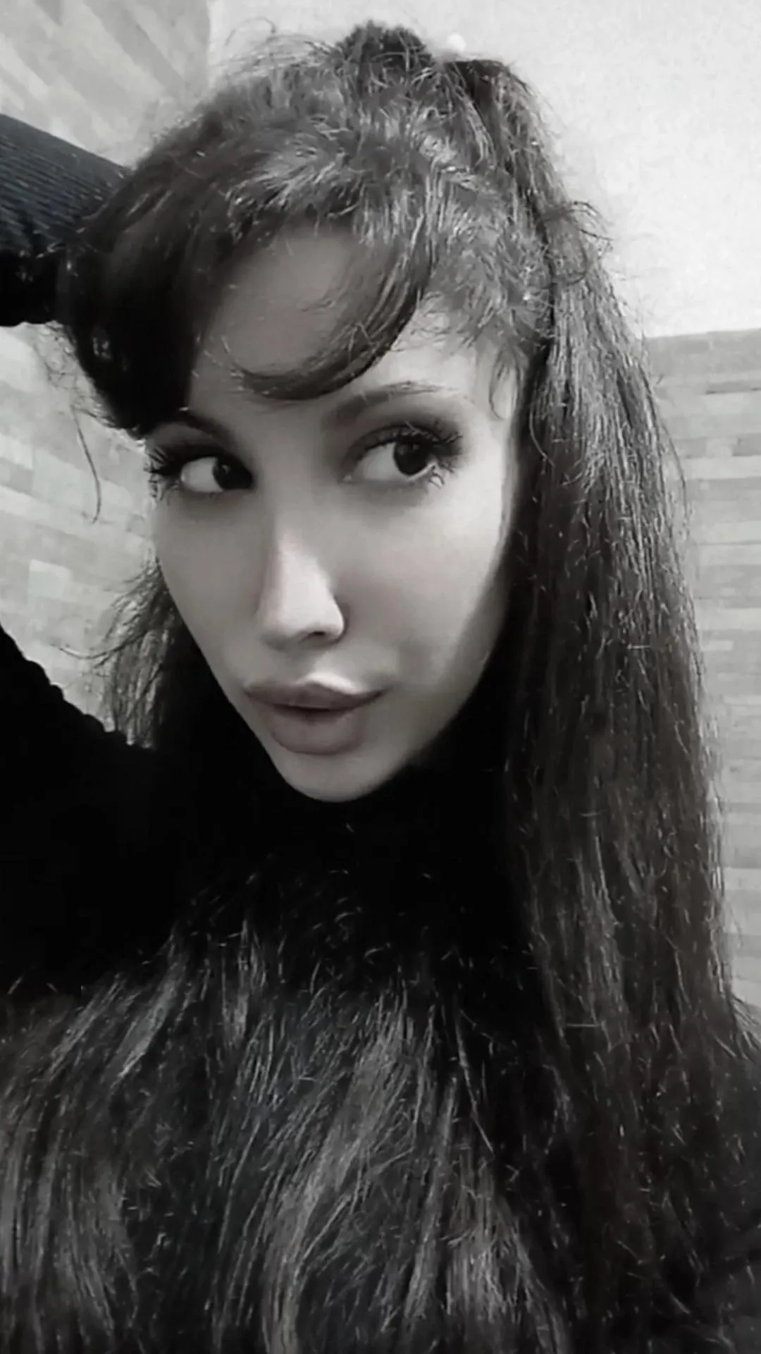 good face in bad weather