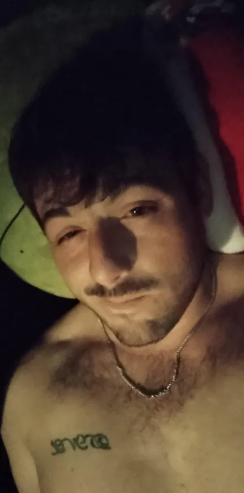 (M4f) haven't had sex in 2 years and no head in 17 years and am desperate to get some, anyone willing to help out? Birthday is Monday and it be the best gift to ever get at this point. Brunswick area