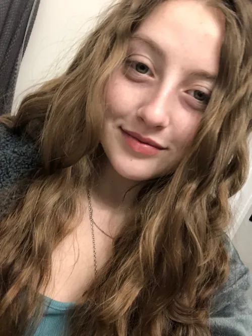 [Online] message me to buy, I have c0ntent, if I don’t have what you’re looking for I can look at making it for you. I may ask for half upfront due to scammers. Yes I will verify. I have telegram, PayPal, and Apple Pay