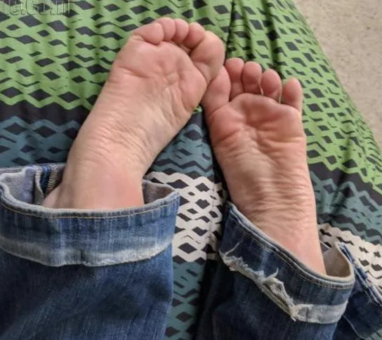 Wife loves showing off, shared with consent. OC