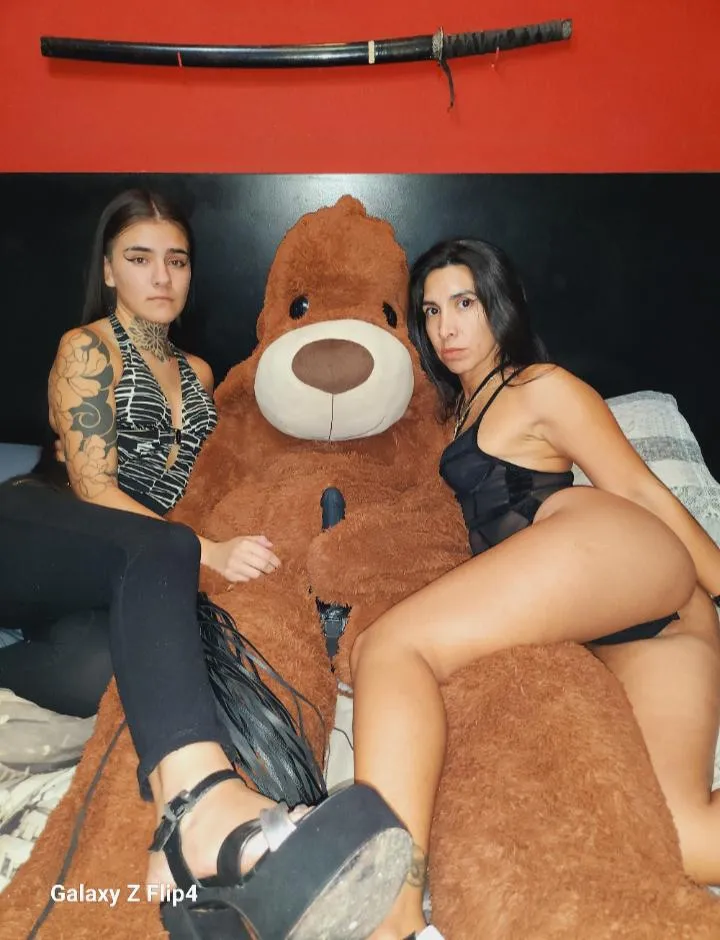 Would you like to become the toy of two Latin Goddesses?