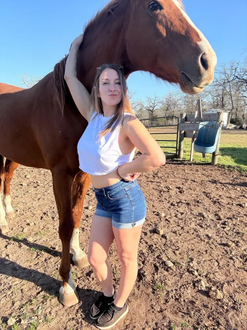 Does my stud make my tits look bigger