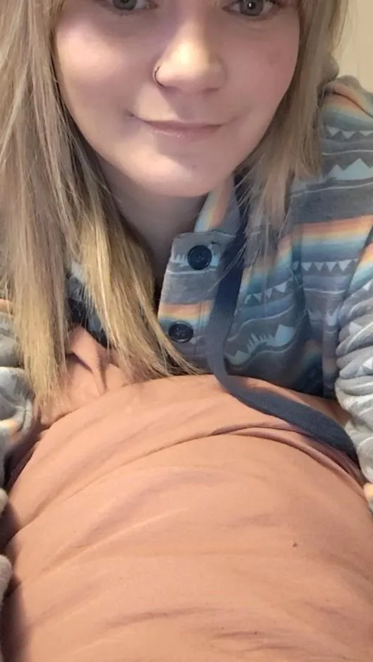 I'm picking random redditors to send nudes to, who's in? ( only the first 75 ;)