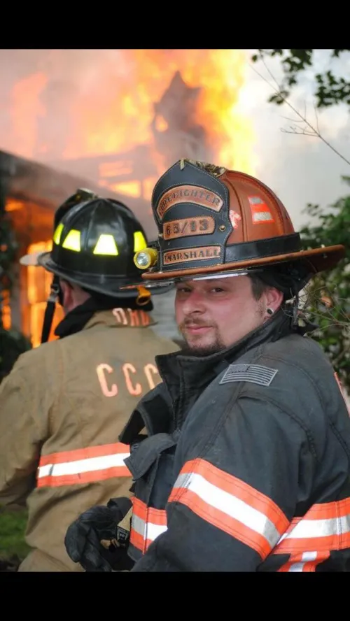 Lookin to put of some ladies fire