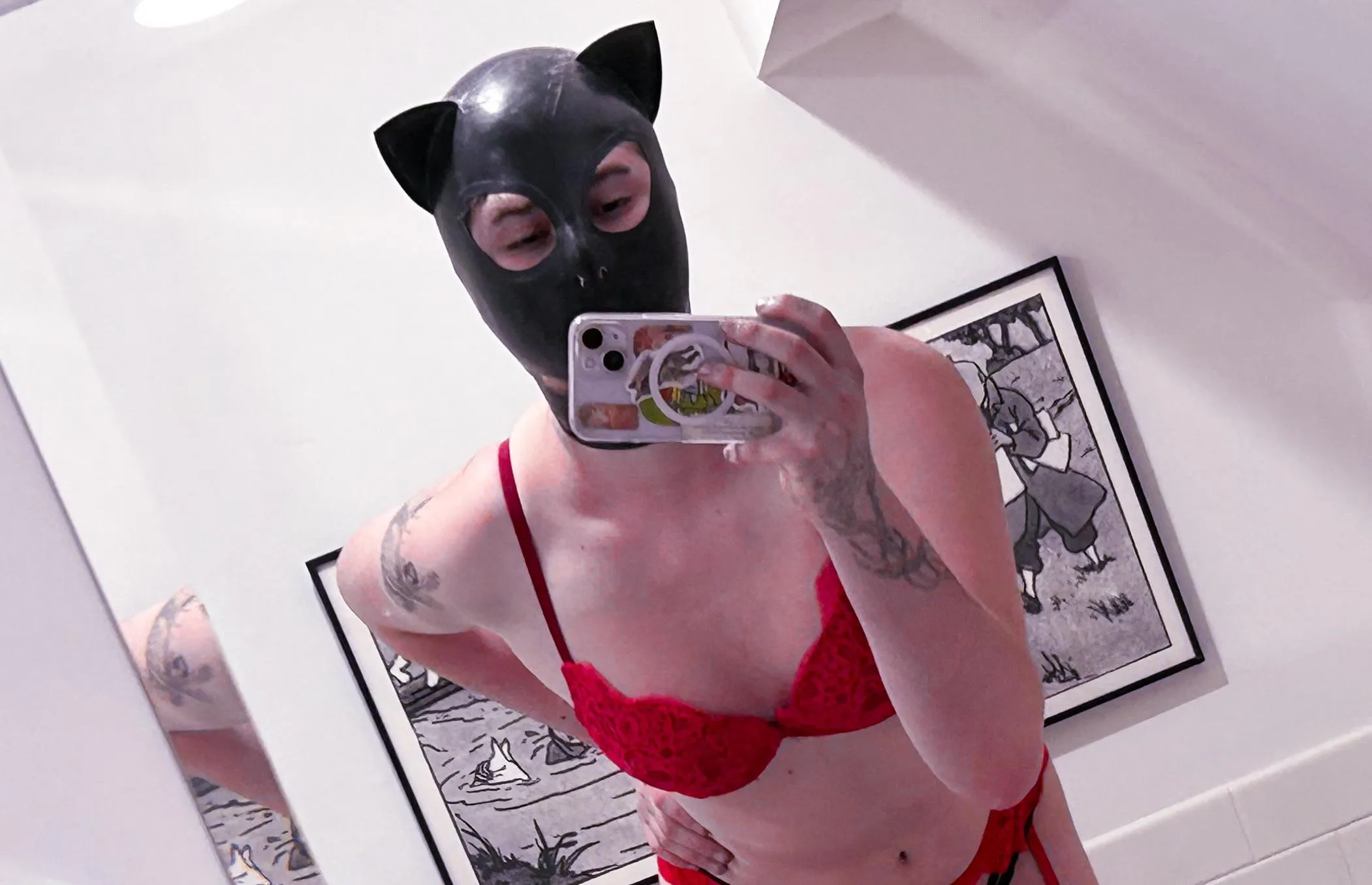 Made to sleep in this leashed to the bed