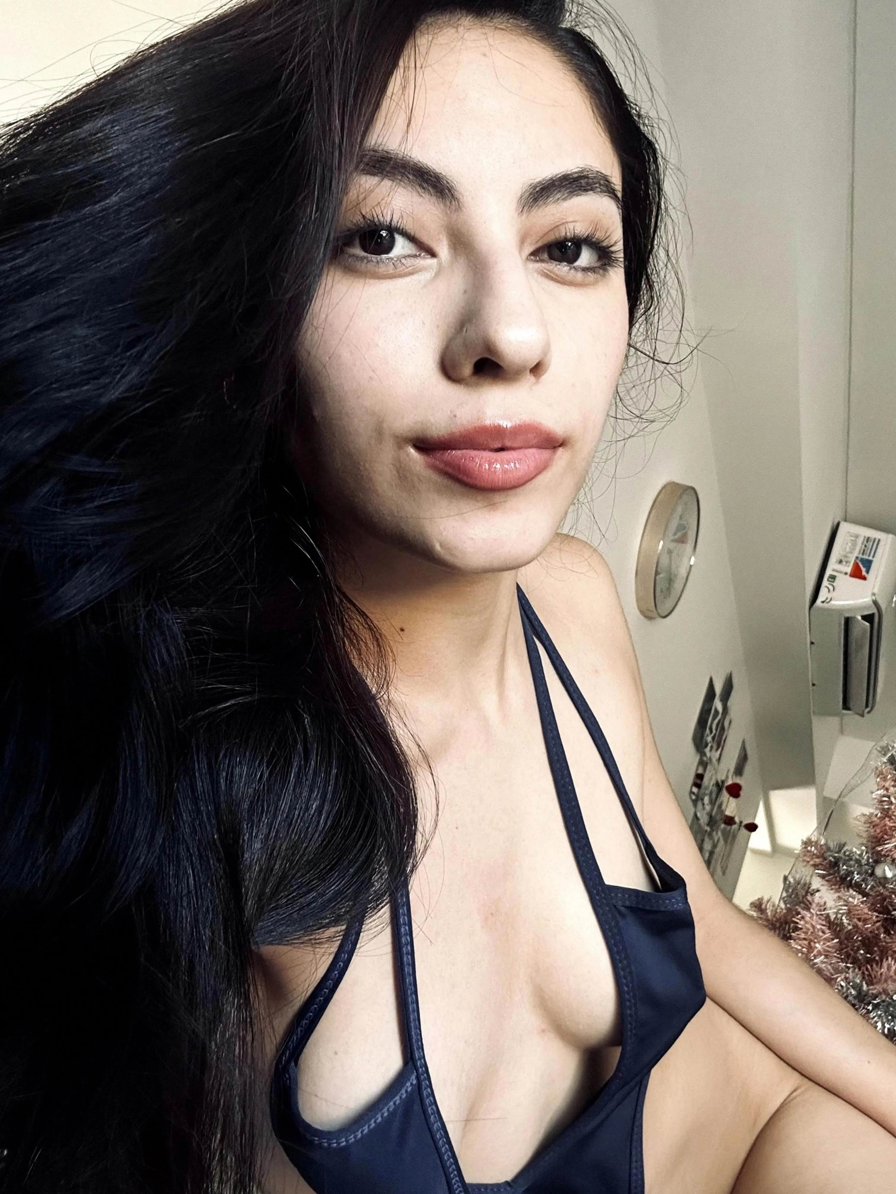 Smiling because it's Sunday  Snp & Telegrm  koaluvr