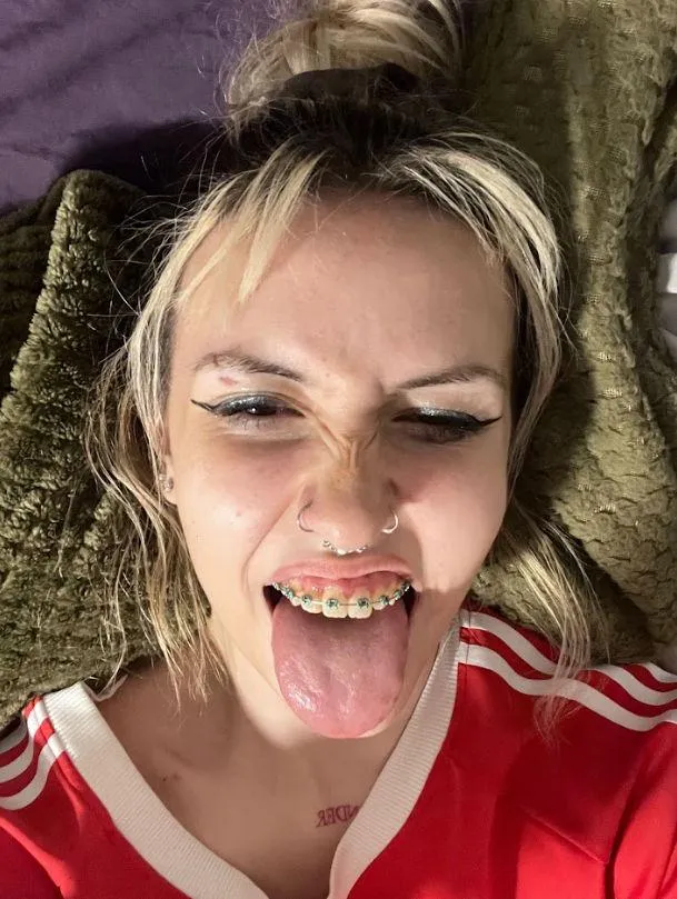 there's only one place to dump your cum on