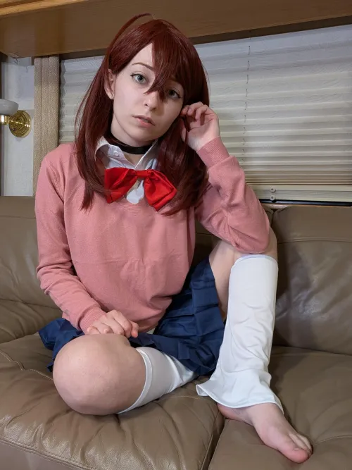 You'd be so lucky to kiss my feet, beta.