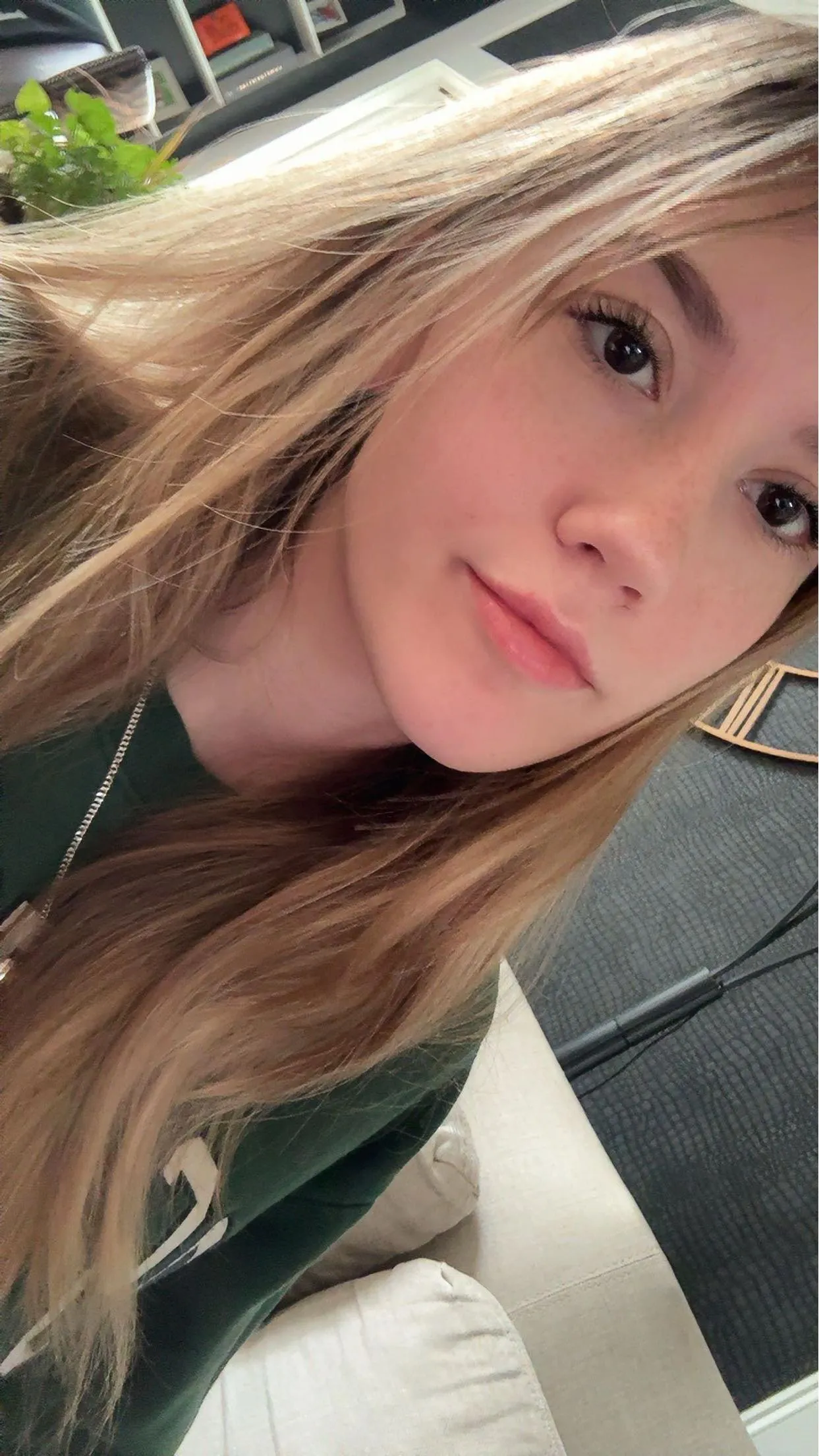 2007 blondes do it best hehehe.... need proof?