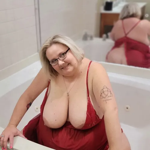 Care for a dip in the tub?