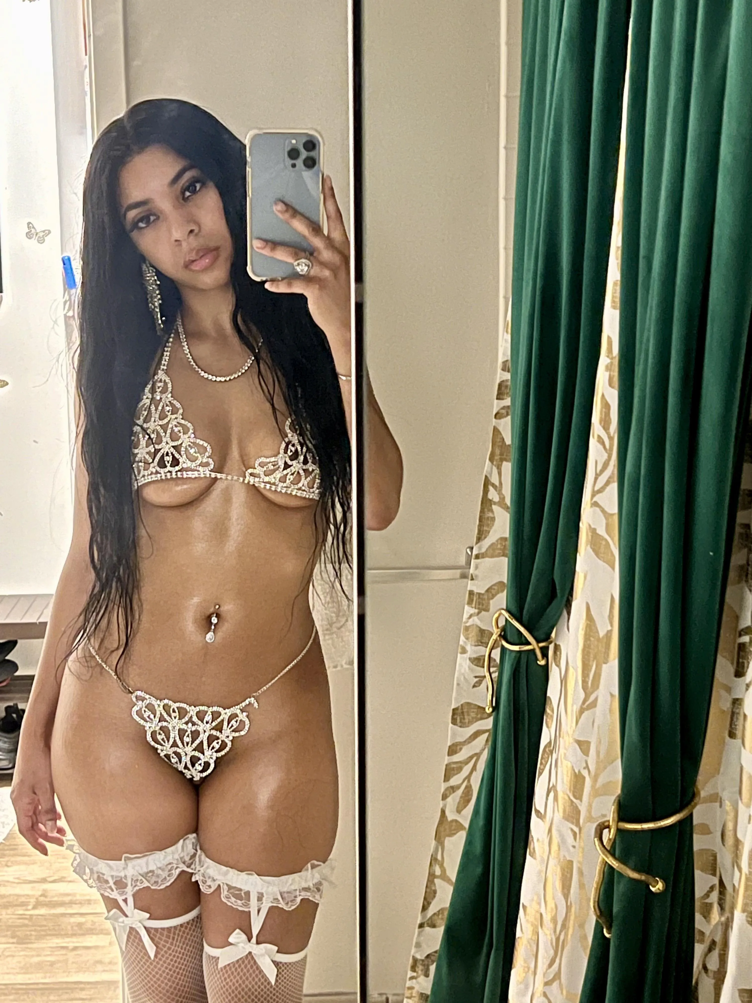 Do I look good enough to eat?