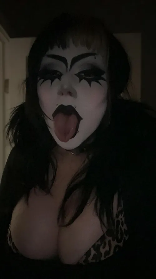 Go ahead, ruin my makeup with your cum, I don’t care