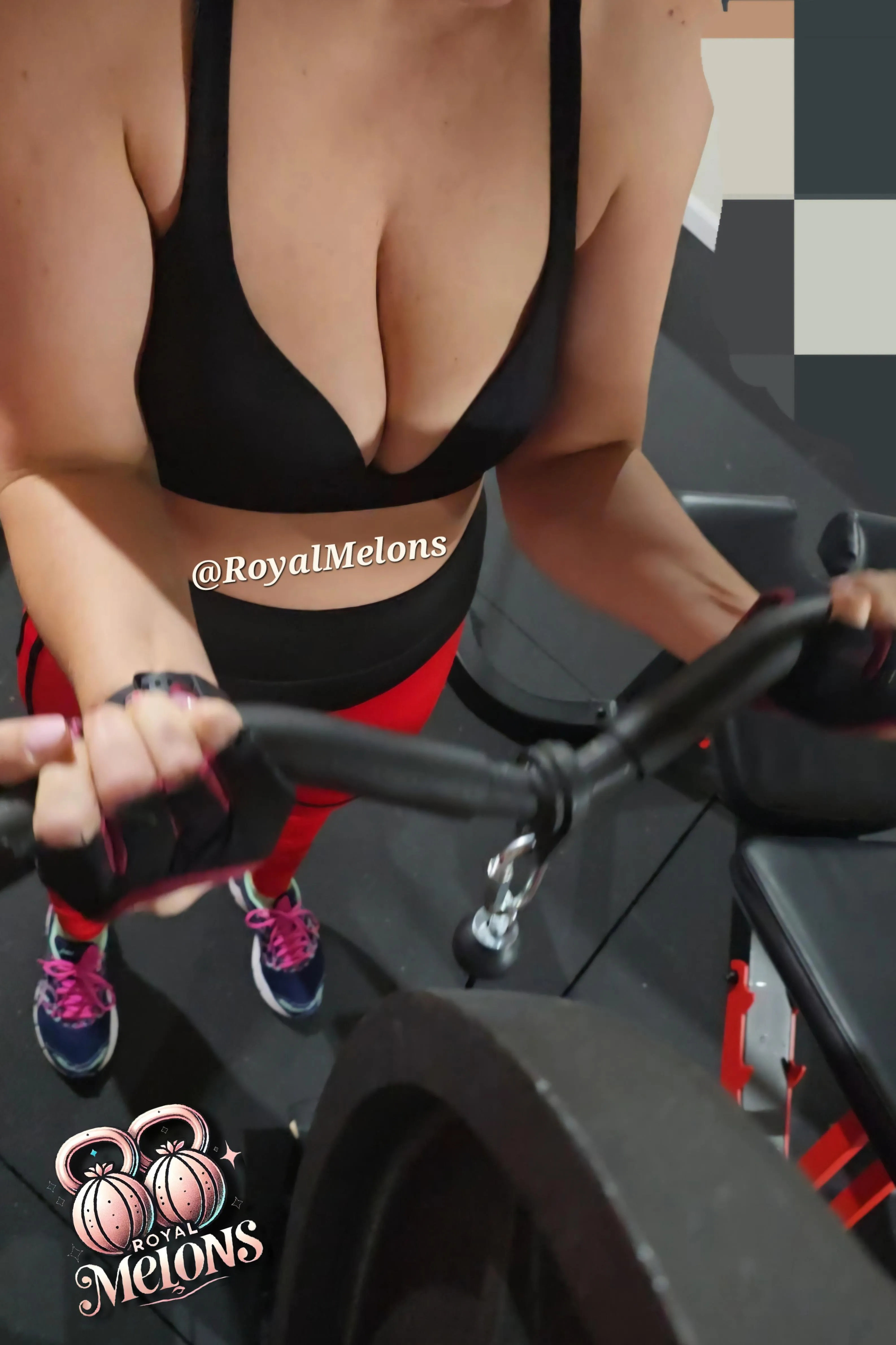 Gym Gossip: RoyalMelons Could Be Flexing Those Curves Nearby