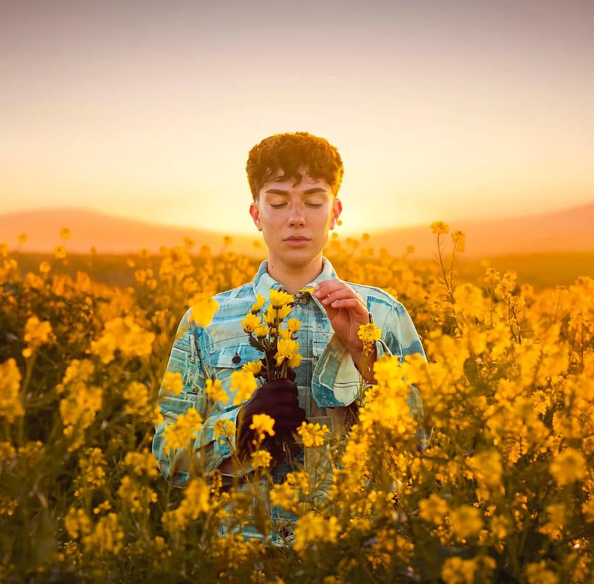 “He Loves me Not” Cover Art