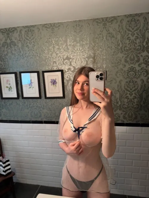 I love wearing things like this