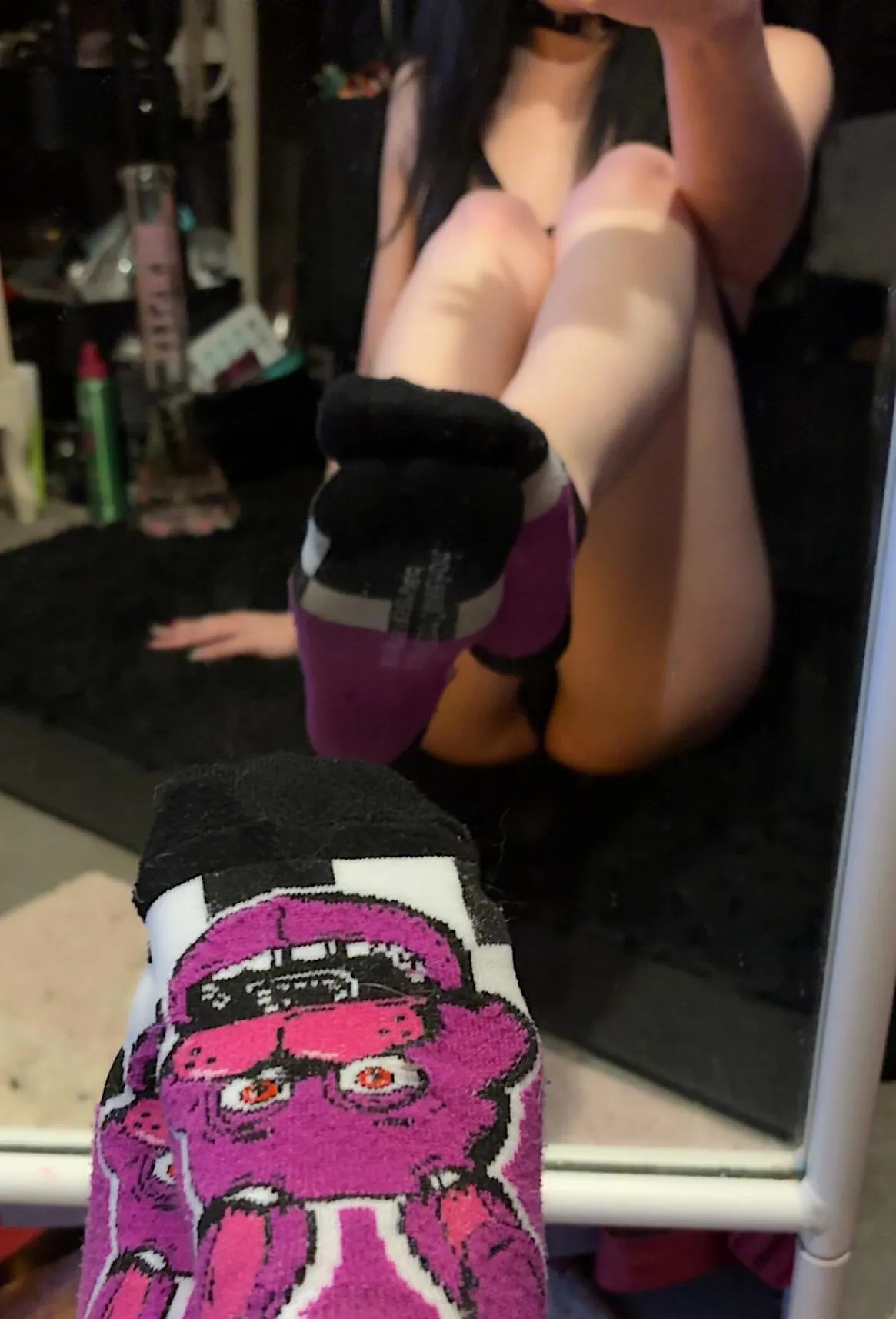 love my fnaf socks [F]