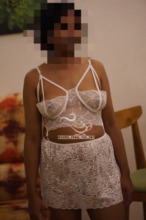 She rises with a lingering glance, a subtle smile, and a quiet signal. Her husband steps aside, and her secret guest steps in. The night is no longer about words… it’s about desire. (C) 🧞‍♂️