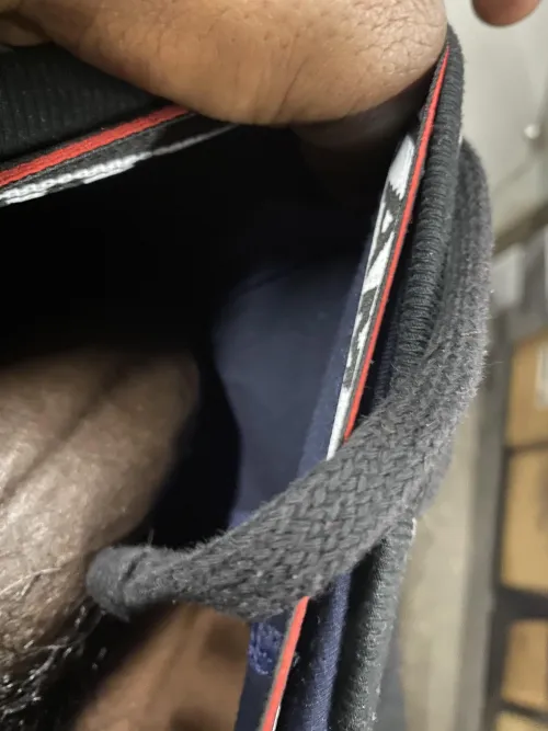 Sneaky work pic🫣😭