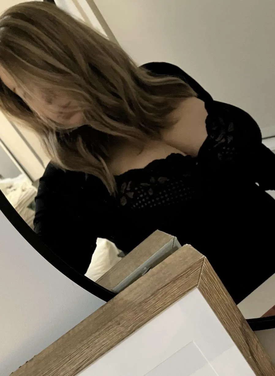 turn your head now baby just spit me out [f]