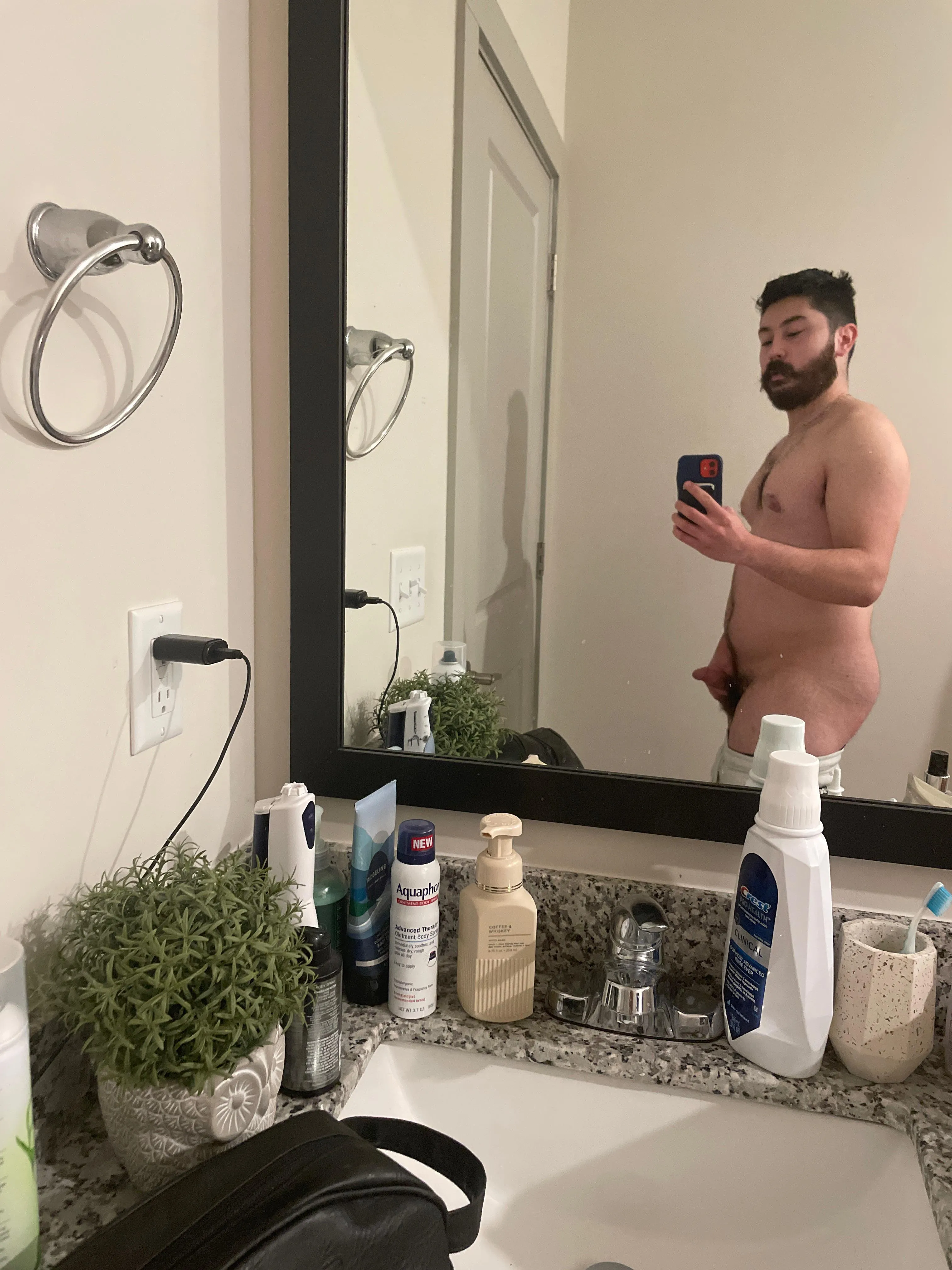 [25] after gym selfie