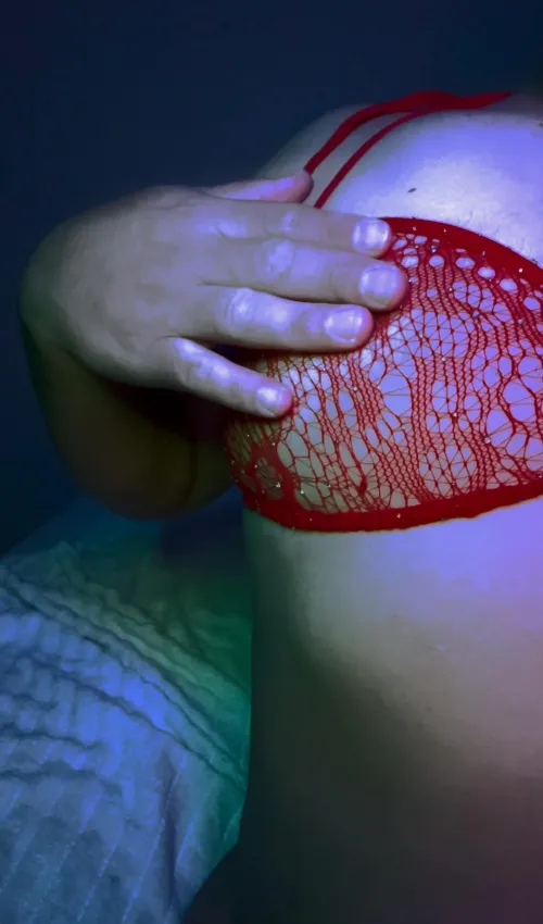 26 [805] CD4M - any men looking for discreet fun?