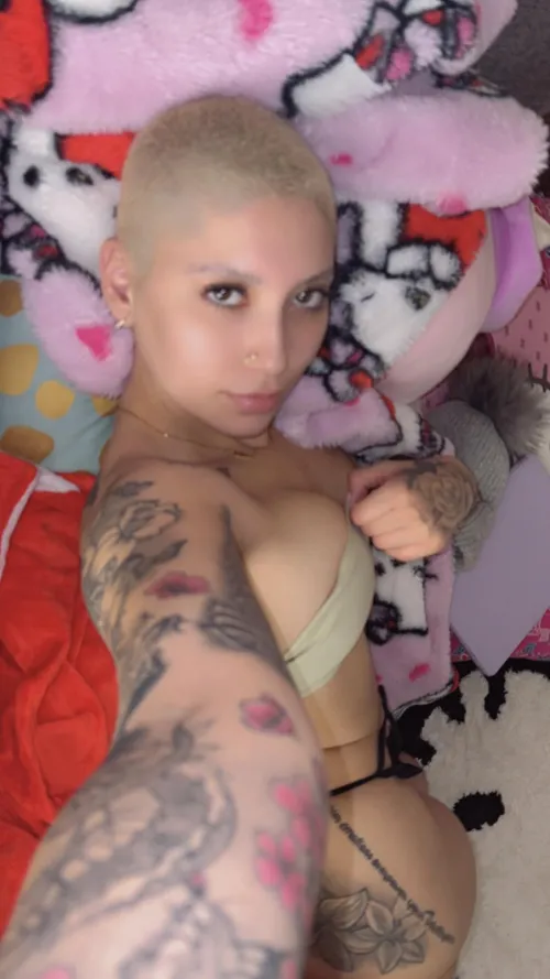 Do you like tattoos on girls?