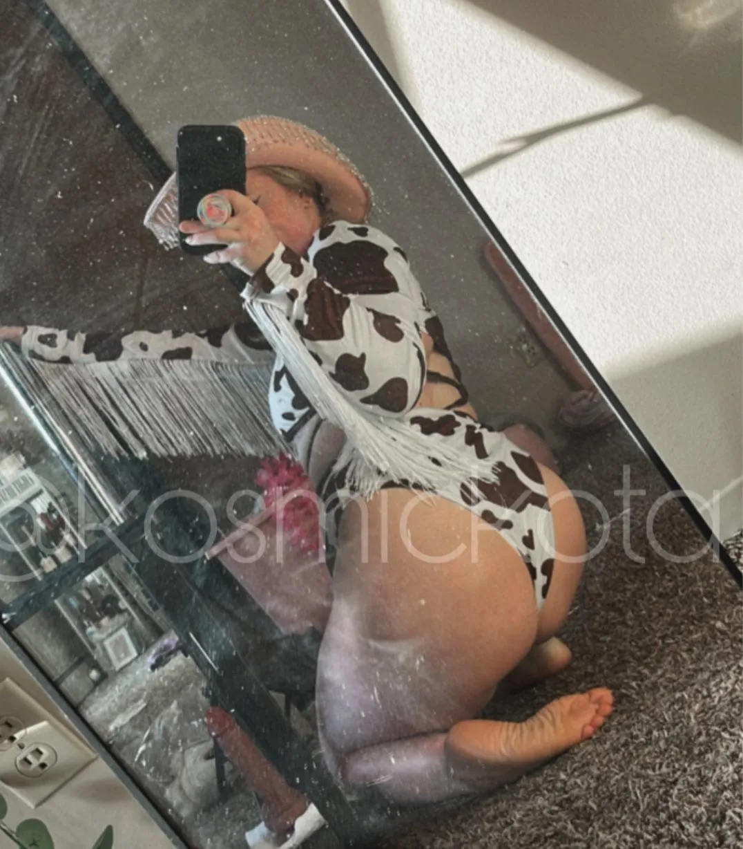 say ‘yeeeehawww’ if you like this booty F26