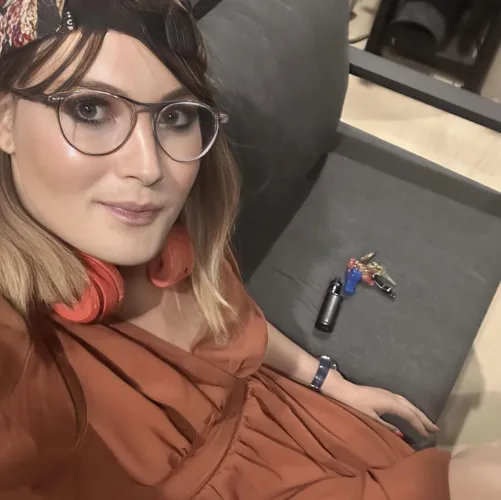 See bjBambi undress and more