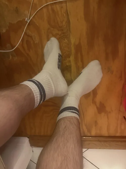 Would you rather kiss, sniff, or worship these socks? Choose wisely (36)👃🧦