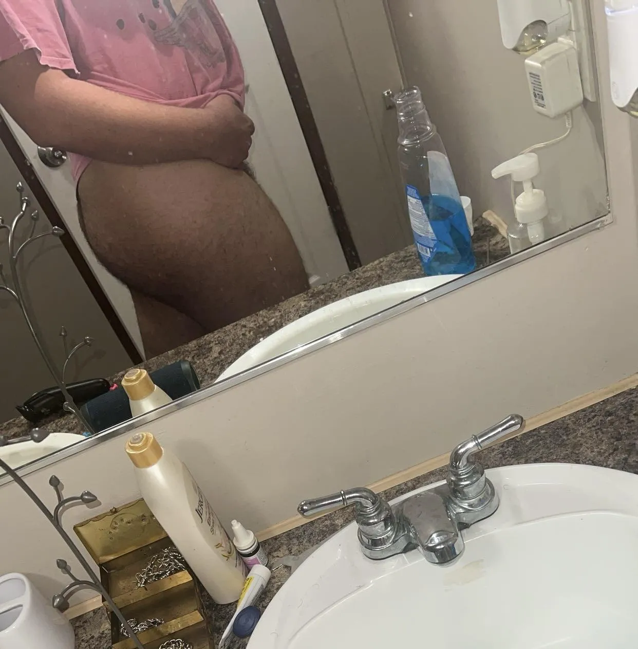 21 in midwest city looking for fun rn hmu