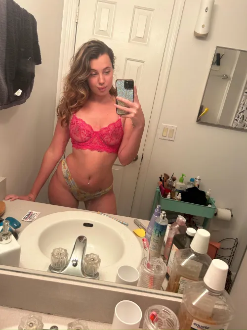 Am I hot even without getting naked?