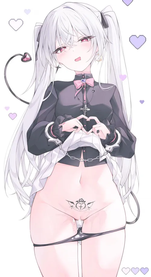 Four-Finger Heart Hands [Original]