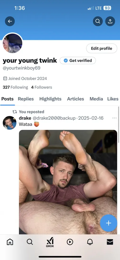 Go follow my new account I will be posting a lot more nudes  @yourtwinkboy69