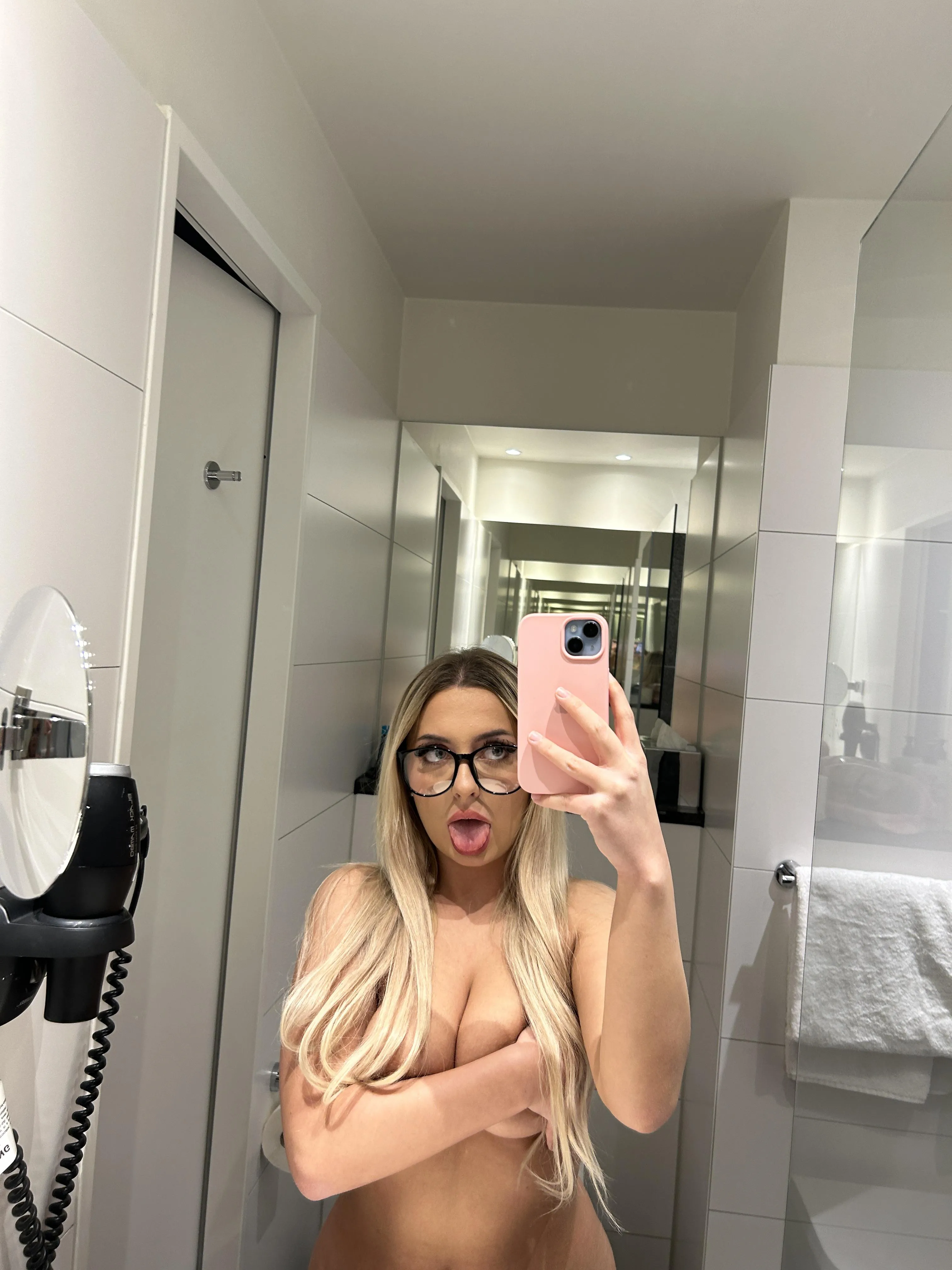 hat jemand später Zeit?